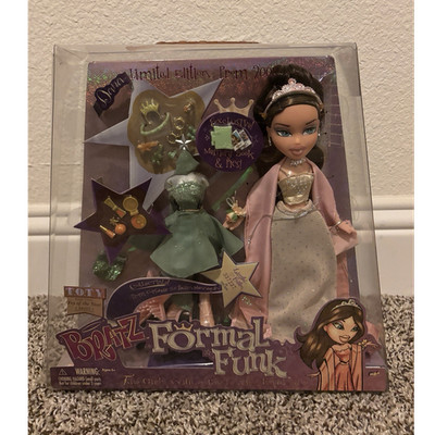 Bratz Formal Funk Dana Fashion Doll 2003 Limited Edition Accessories Memory Book