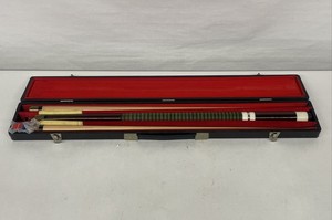Billiards Pool Cue W/ Case