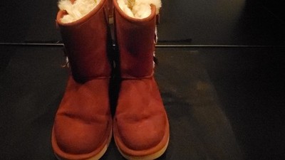 Koolaburra by UGG Boots with Bows Red  size 6