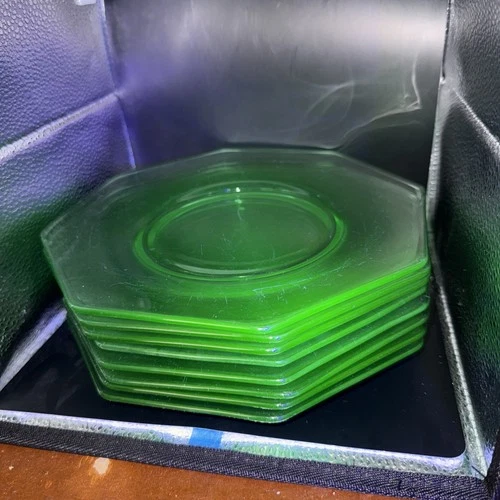 Set of 8 Vintage Uranium Glass Hexagon Plates Green Depression Era Glow