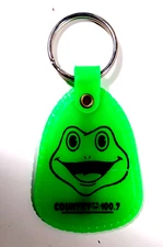 Vtg COUNTRY MUSIC RADIO STATION 100.7 Key Chain Key Ring Advertising Novelty