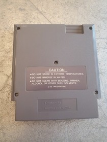 3-D WorldRunner (Nintendo NES, 1987) 5 Screw Video Game Cart Only 