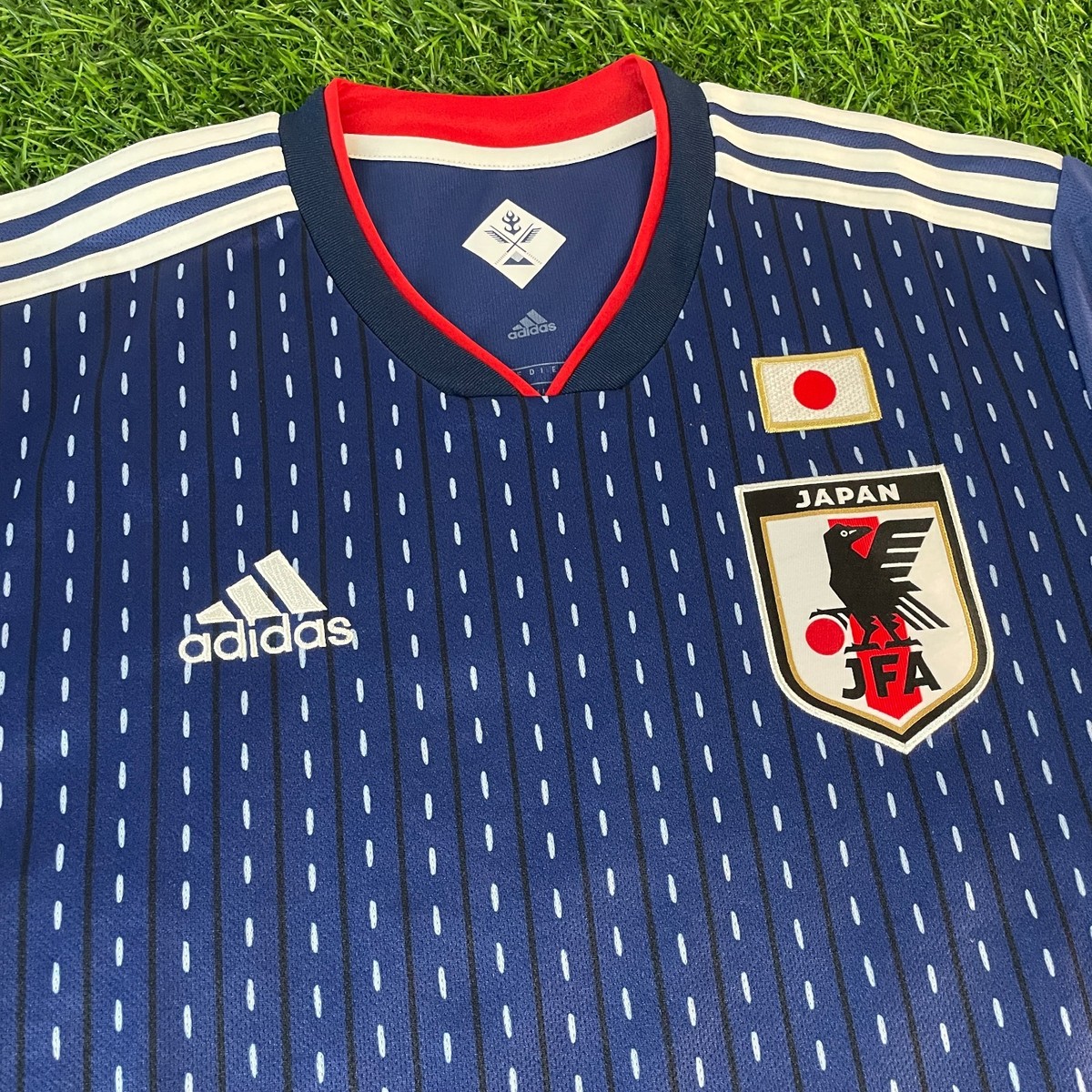 Japan 2018 Official Jersey Shirt Kit - JPN XL / US M - World