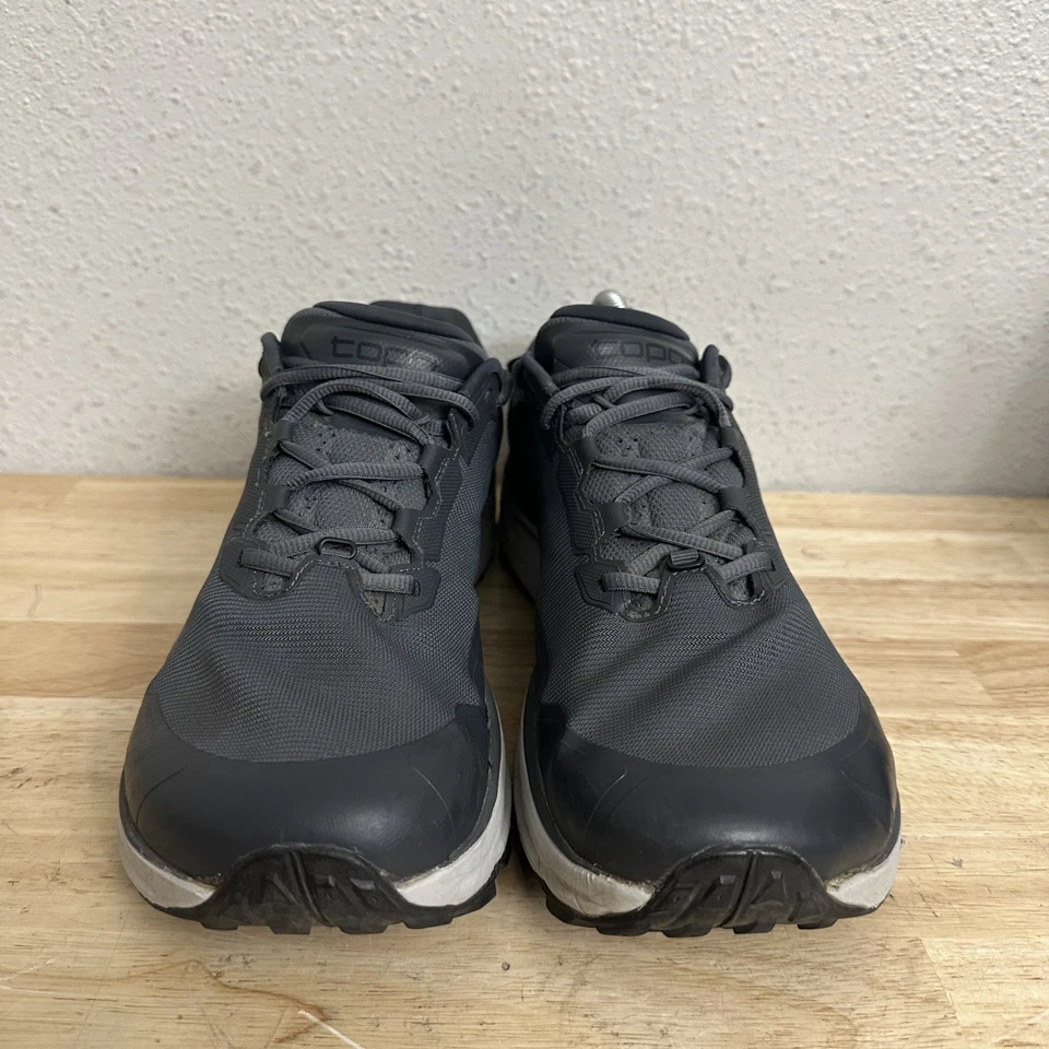 Кроссовки беговые мужские Topo Shoes 11 Traverse Trail серые угольно-коричневые - Изображение 2 из 4