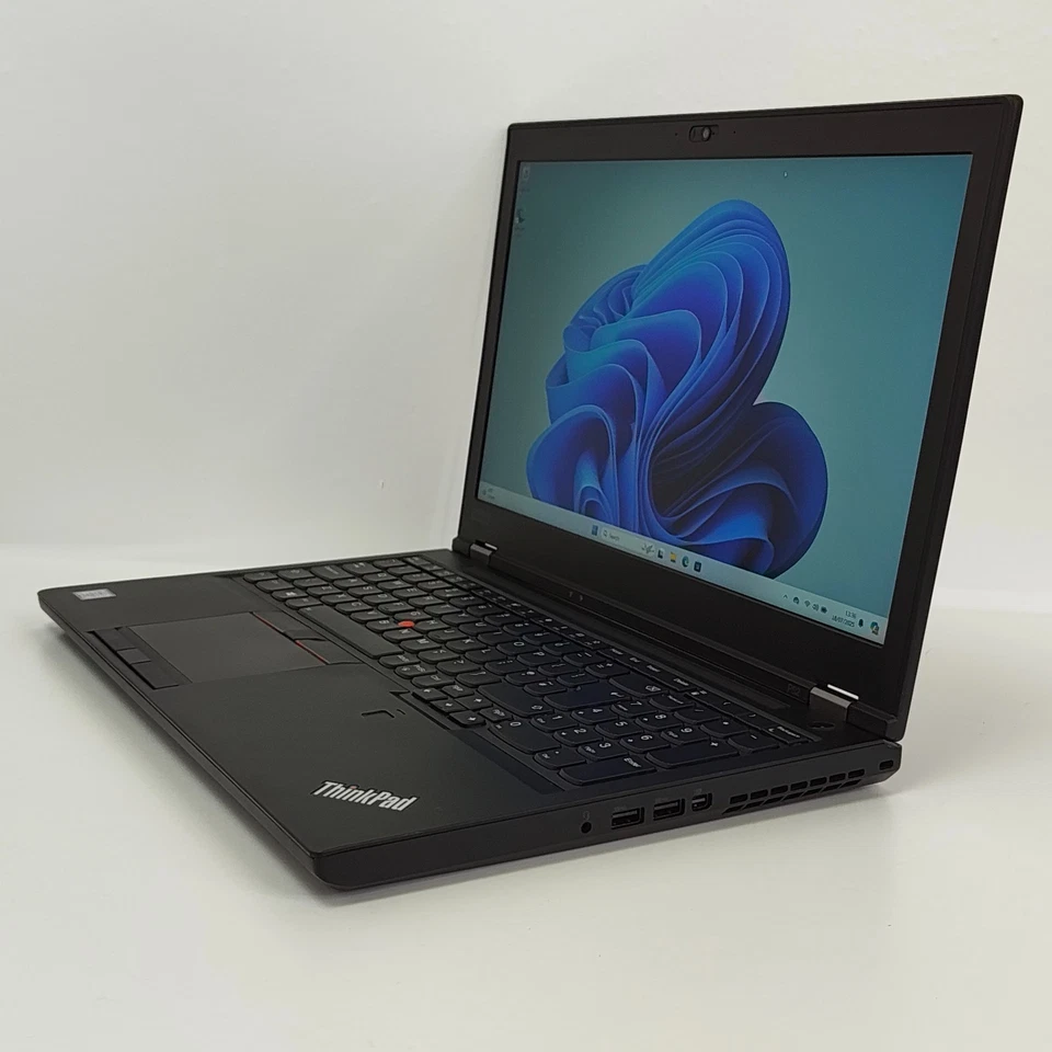 Lenovo ThinkPad P52 CAD Gaming Laptop i7-8850H Quadro P1000 16GB RAM 256GB SSD - Image 4 of 4