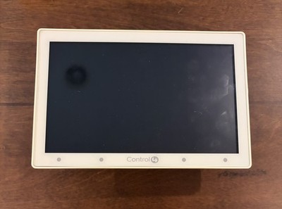 Control4 infinity edge 7'' touch screen C4-TSWMC7-EG-WH with wall mount