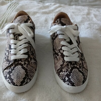 Pre Owned Steve Madden Vonn Animal Print Lace Up Sneakers Sz