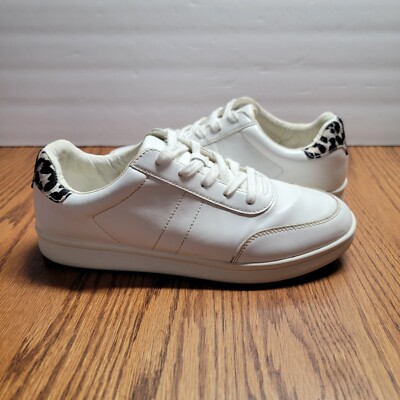 Old Navy Women's Size Casual Sneakers White With Cheetah Print On Back 