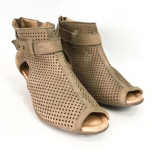 earth intrepid bootie