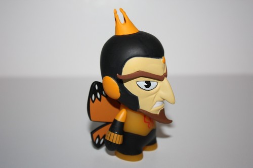 Kidrobot Adult Swim 2017 Monarch The Venture Brothers juguete de arte de diseñador - Imagen 2 de 3