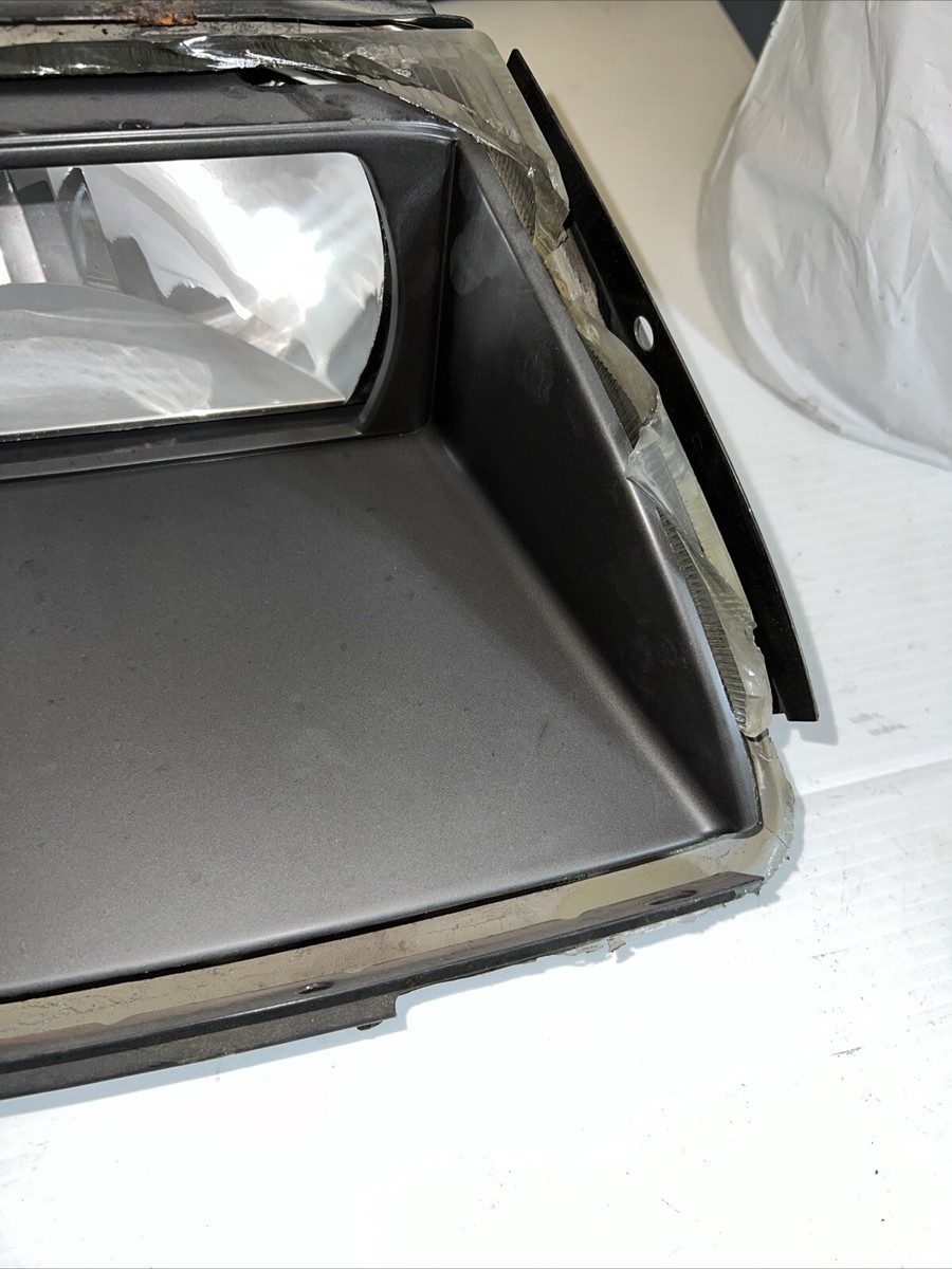 90-96 Nissan 300zx Passenger Headlight Head Lamp B601030P00