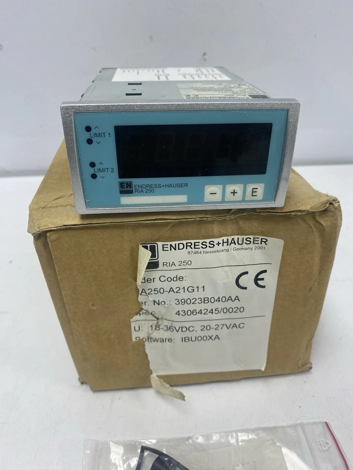 Endress + Hauser RIA250-A21G11 Process Indicator Display RIA 250 - Image 2 of 4