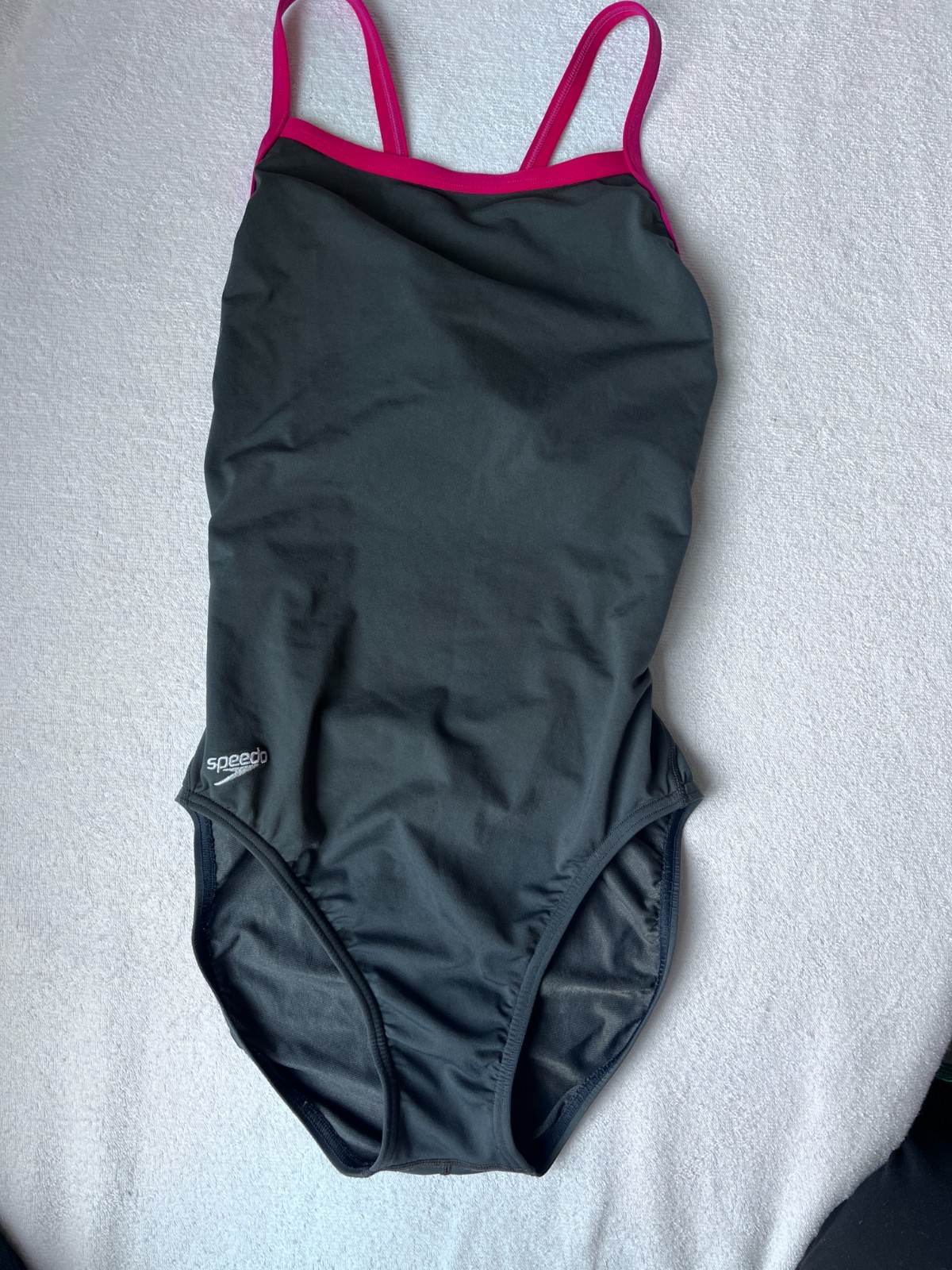 Speedo Women's Swimsuit One Piece  Sz 10/36