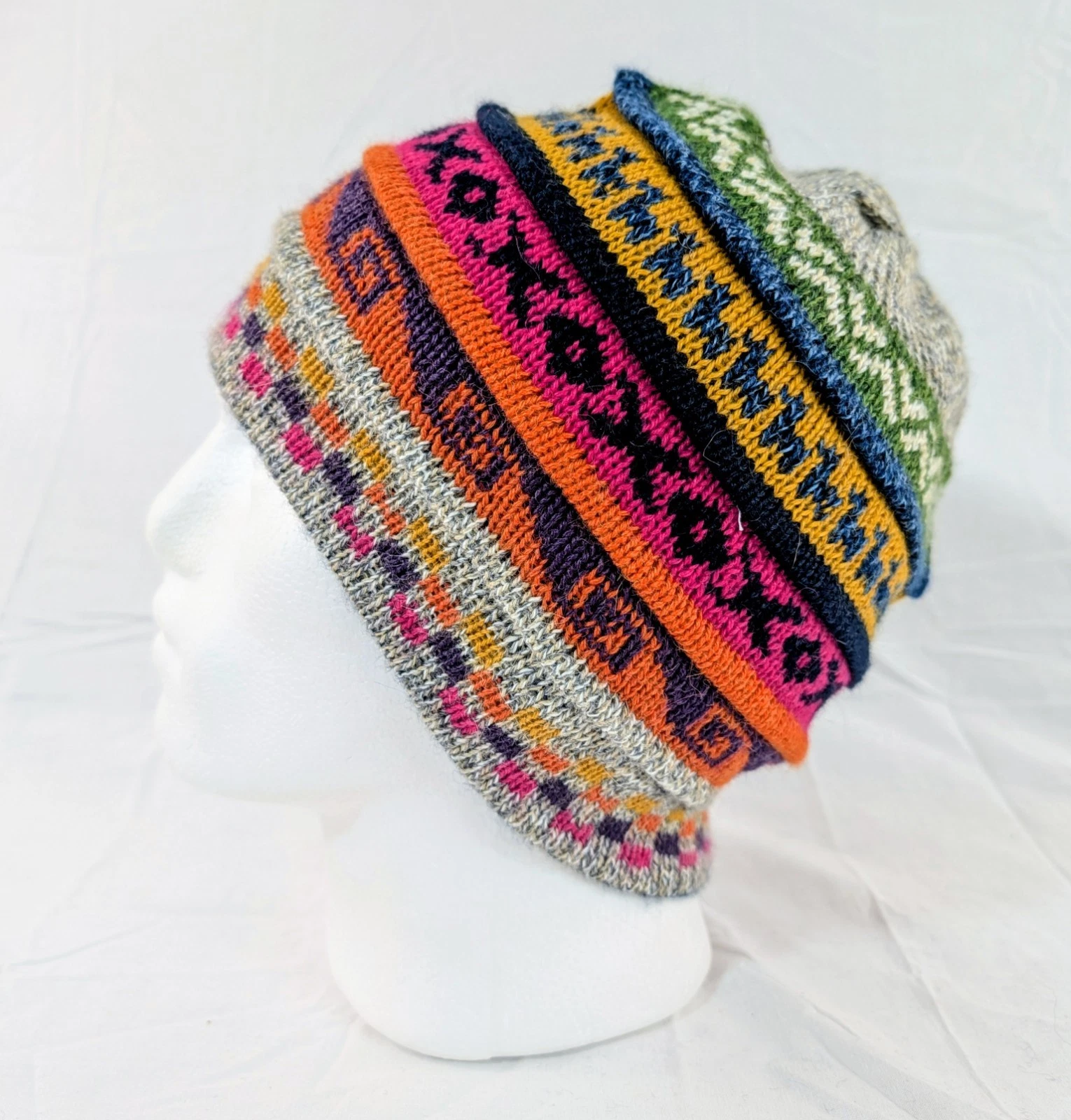 Soft Baby Alpaca Beanie Reversible White Blue Unisex Colorful Boho Llama Peru