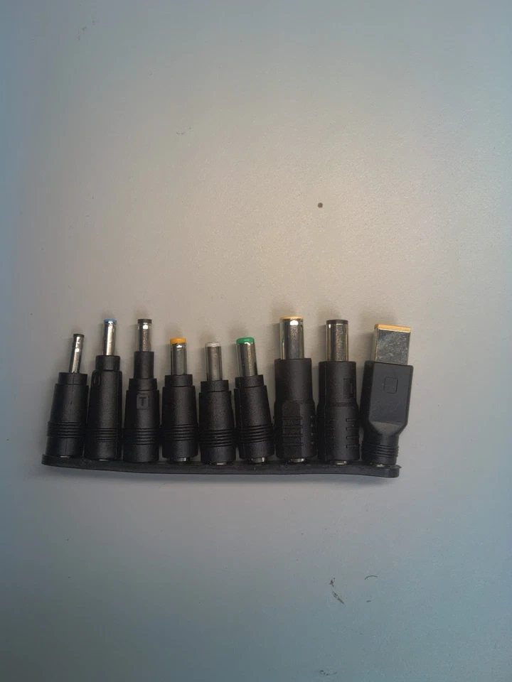 90W Universal Power Adapter Laptop Charger - 12 24 V - Xtreme Tech - Image 4 of 4