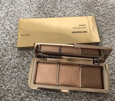 Hourglass Ambient  Lighting Palette Volume 2 New in Box