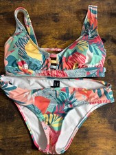 Hurley Swimwear Women's 2pc Swimsuit Set Size S