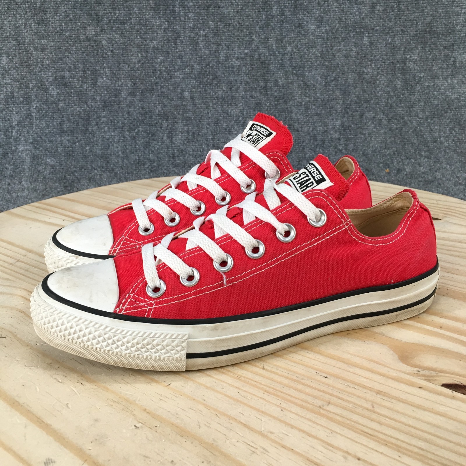 Converse Chuck Taylor All Star Shoes Mens 6 Womens 8 Low Top Sneakers M9696 Red thumbnail 7