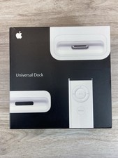 Apple iPod and iPhone Universal Dock MB125G/B Docking Station 2008 In Box Clean