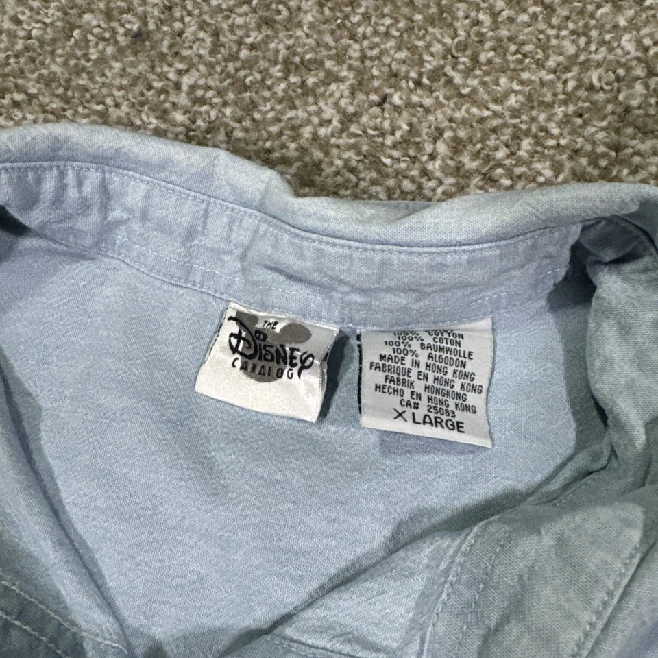 Camisa De Colección Disney Denim Abotonada Bordada Mickey Y Minnie Patinaje sobre Hielo XL Foto 4 de 4