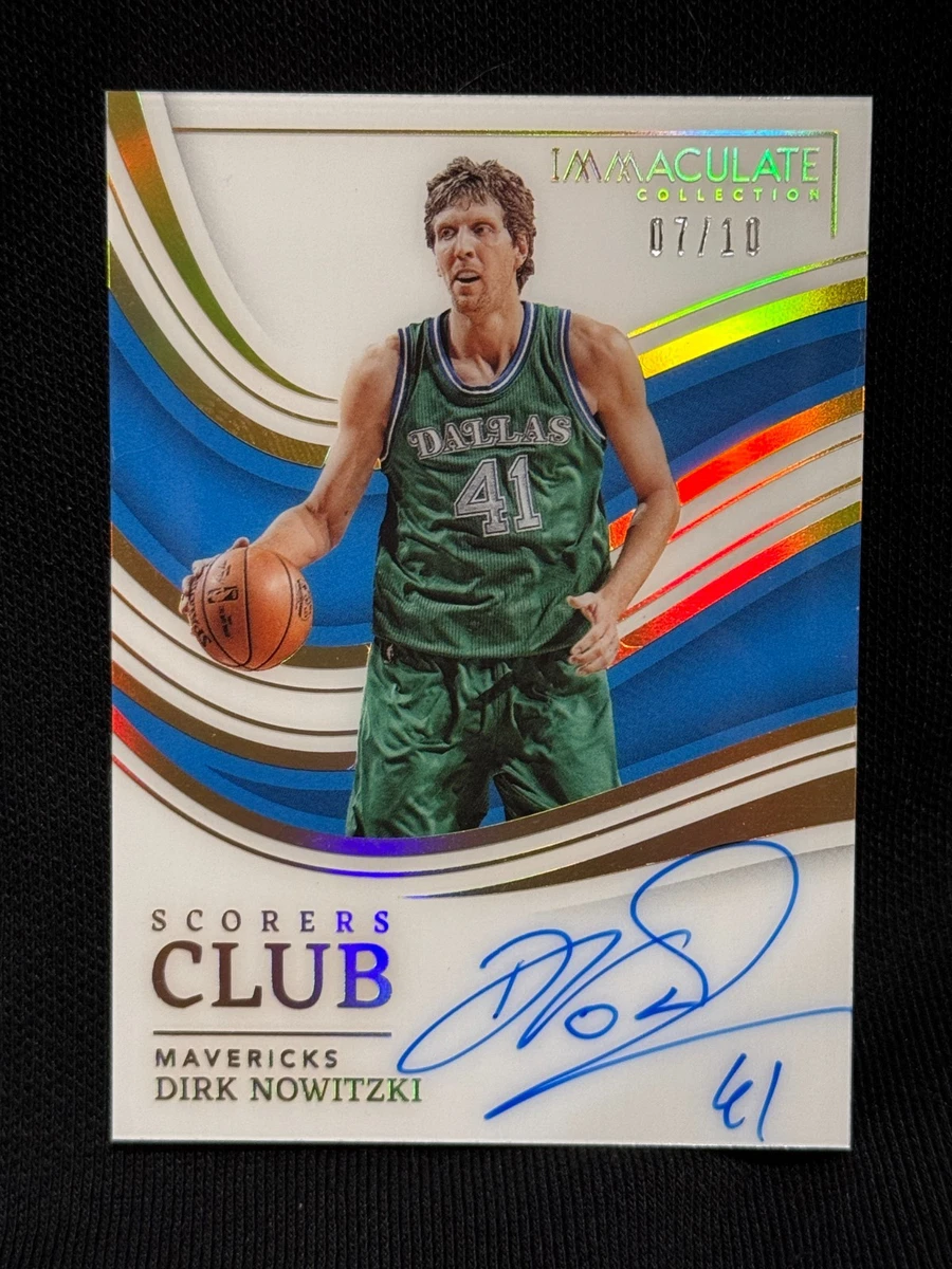 Panini Dirk Nowitzki Basketball Autographed Sports Trading Cards