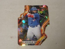 2021 Bowman's Best Heatwave Atomic Refractor Die Cut #19 Vladimir Guerrero Jr
