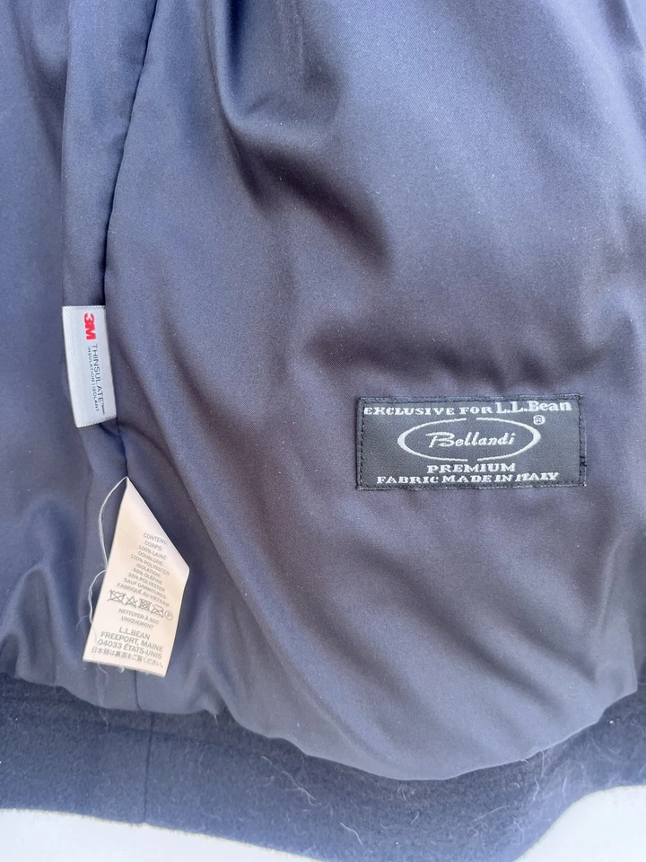 L.L.Bean Men’s L Wool Peacoat Black Bellandi Italy Fabric 3M Thinsulate Coat - Image 3 of 4