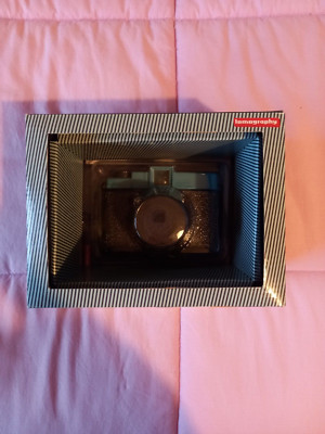 Lomography Diana F Analogkamera. Neu.