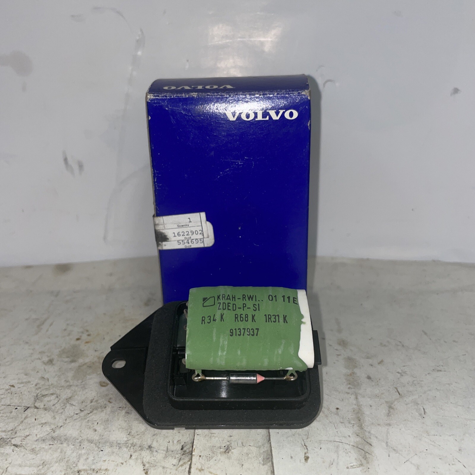 Volvo Blower Motor Resistor w/o Climate Control Genuine Volvo 9137937