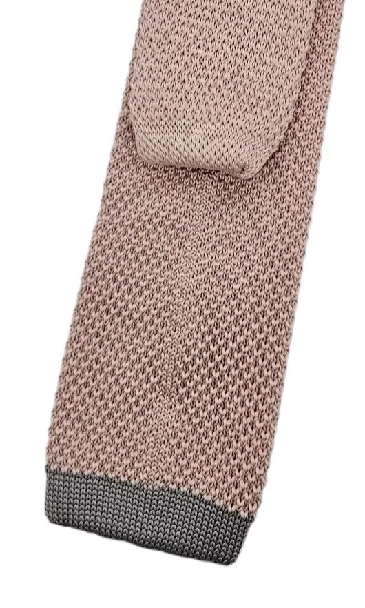Corbata de punto de poliéster UNIQLO para hombre DISEÑADOR corbata rosa liso gris extremo W:2" usada en excelente estado  Foto 3 de 3