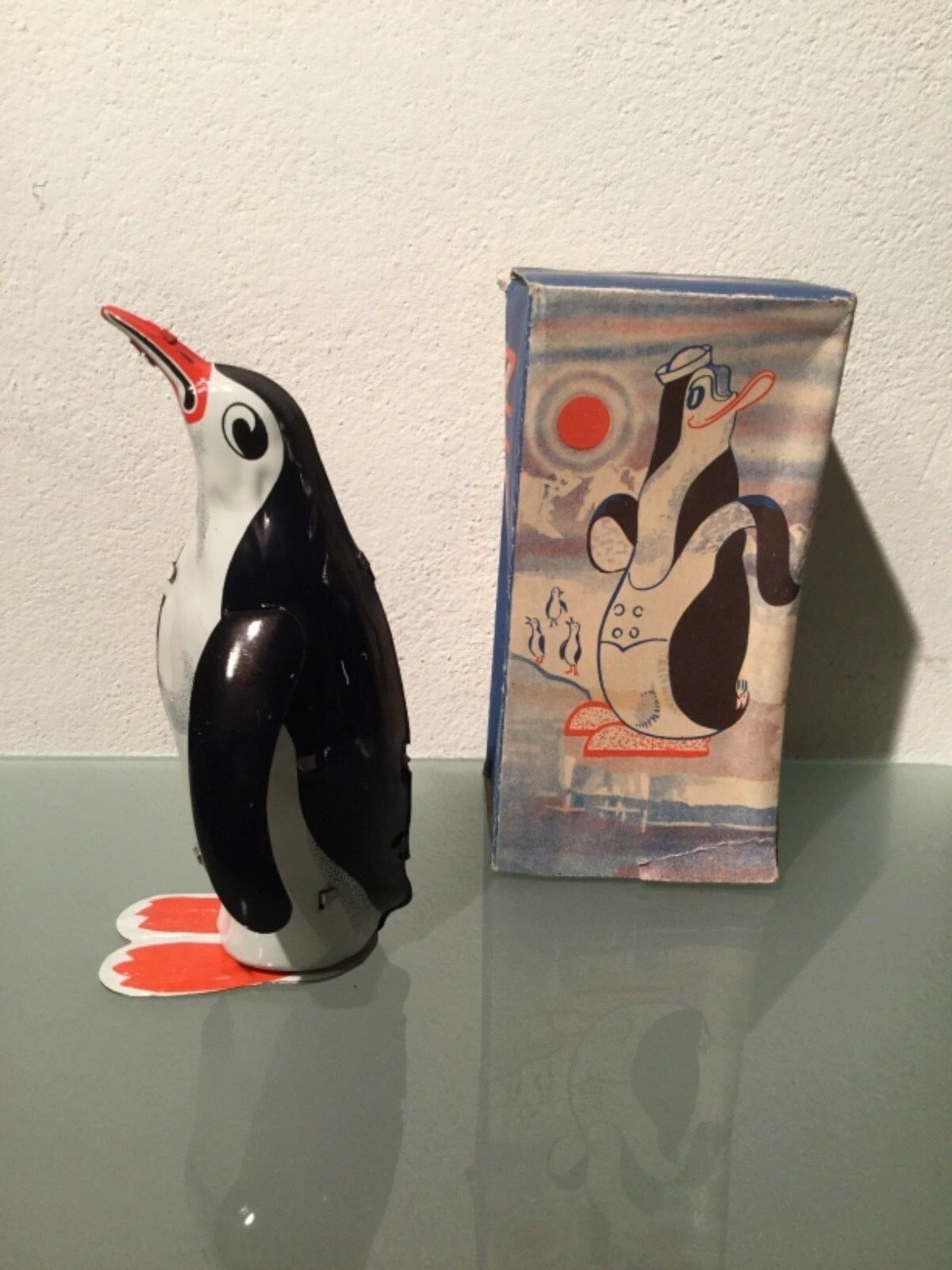 Details zu  Pinguin im Originalkarton  - U.S. Zone Germany - sehr schön Sonderpreis super Rabatt