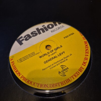 General Levy    World Of Girls - 12'' UK Vinyl Single FAD 078 - Reggae/Dancehall 
