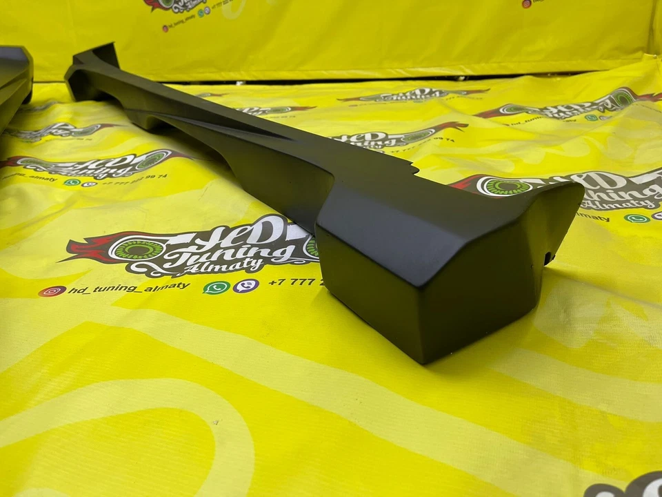 Faldas laterales para Hummer H3 Foto 4 de 4