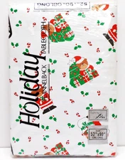 Elrene CHRISTMAS Tablecloth Flannel Back Vinyl, SANTA Bears, PRESENTS. 52" x 90"