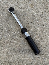 Proto Blackhawk 38 Micrometer Torque Wrench 25-250 Inlbs 3.6-29 Nm 39825 Proto Blackhawk 38 Micrometer Torque Wrench 25-250 Inlbs 3.6-29 Nm 39825