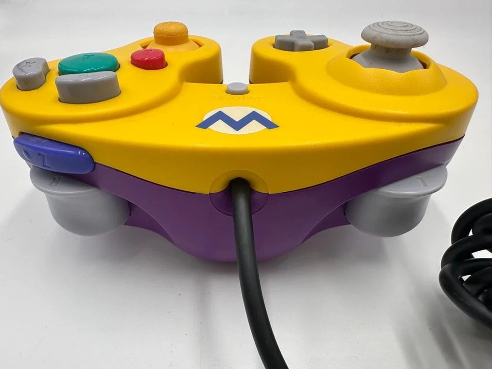 Club Nintendo Game Cube Wario Controller GC Yellow Purple USED - Image 4 of 4