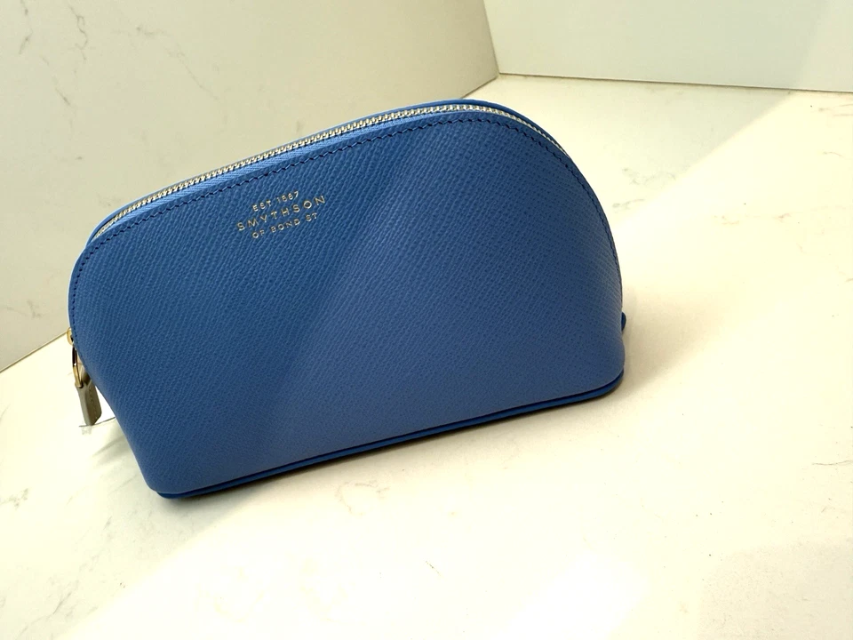 Smythson Small Zip Around Purse in Panama - Image 4 of 4