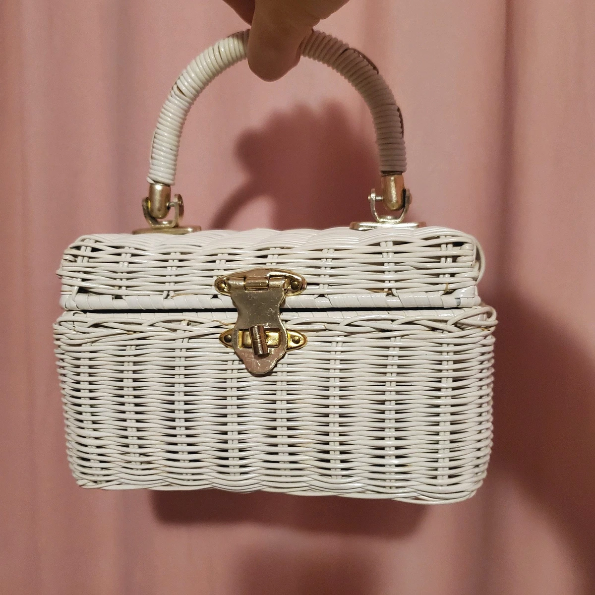 White Box White 1960s Vintage Change Purses 1950s White Lucite 