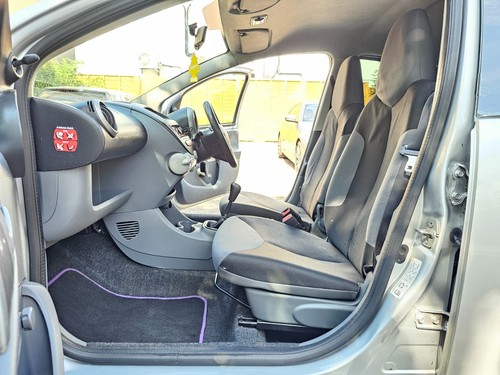 2011 CITROEN C1 1.0 PETROL ULEZ FREE CHEAP INSURANCE - Picture 9 of 16
