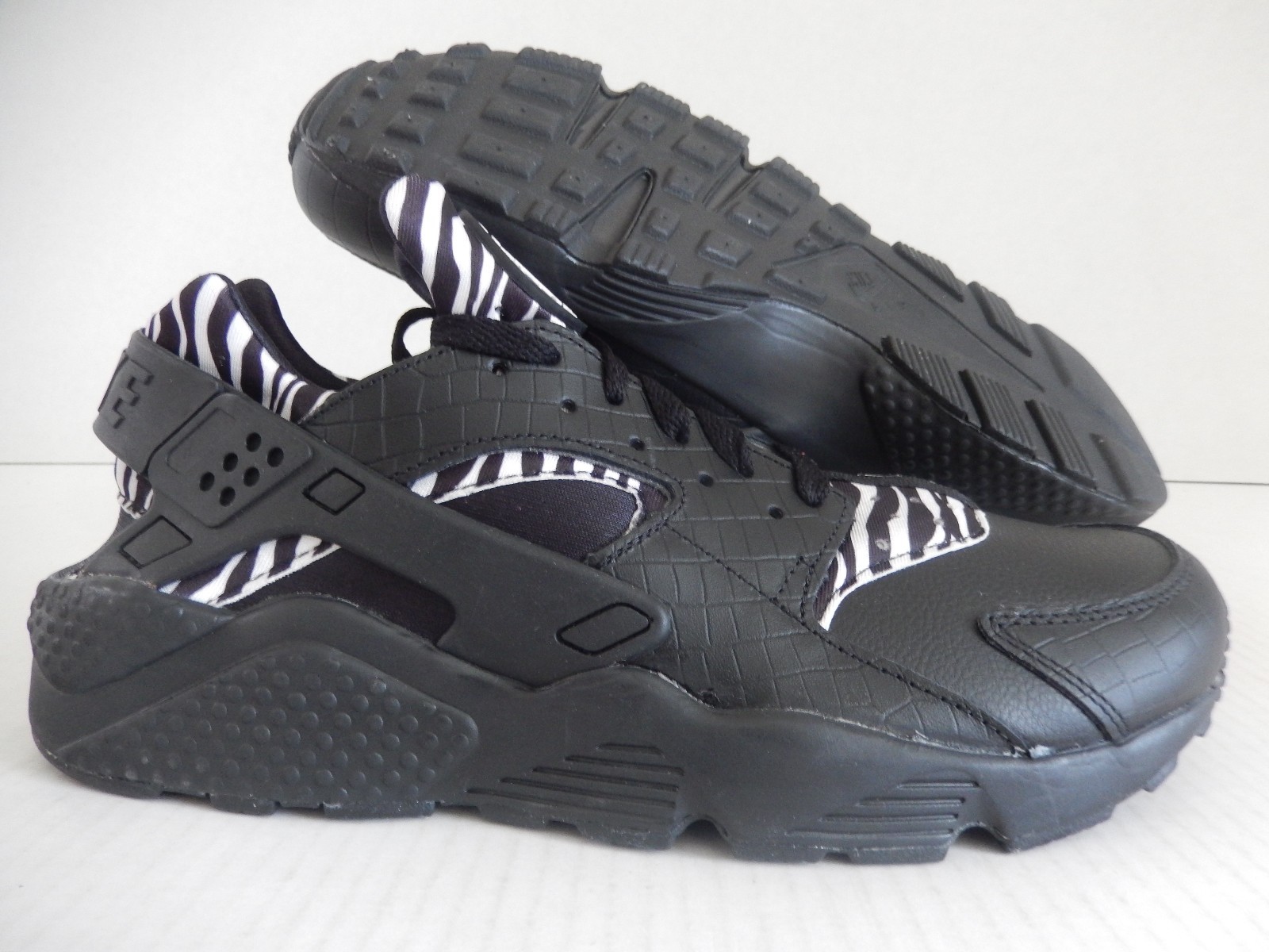 nike huarache id