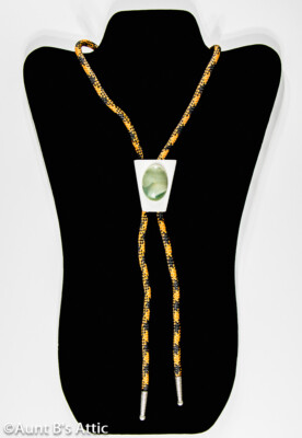 Vintage Mid Century Bolo Tie Modern Look Inverted Trapezoid Base W/ Gr Gemstone