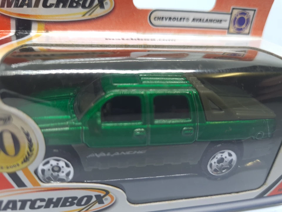 MATCHBOX 2001 Chevrolet Avalanche dual cab Ute MB #58 NEW 50th Anniversary 96828 - Image 2 of 4