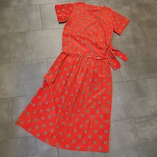 Halston III Vintage Red Black Tan Geometric 2 Pc Skirt Blouse Set  Small / 4 Tie