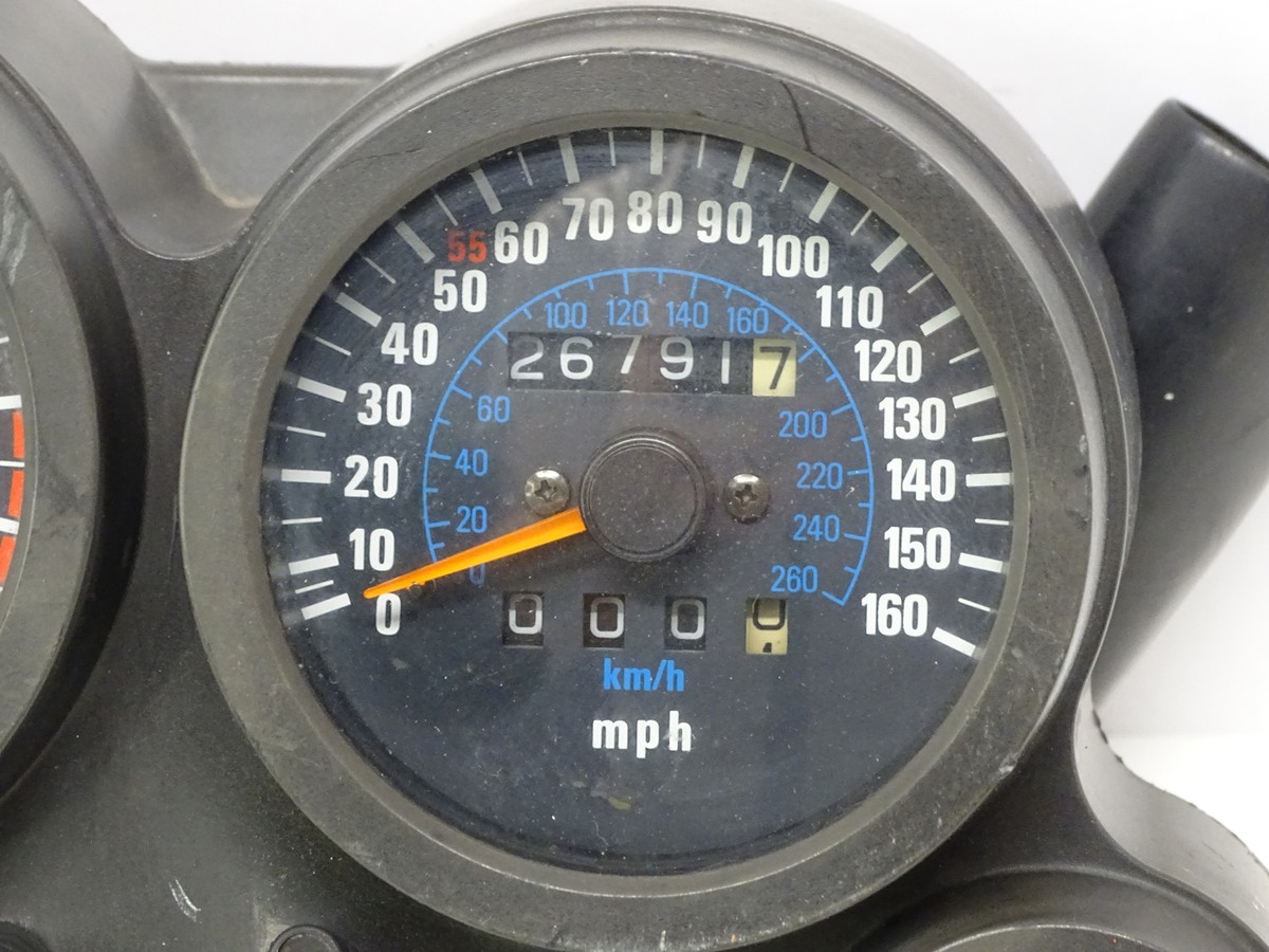 ＊3 1985 Kawasaki Ninja ZX600 ZX600R Gauge Cluster Speedometer
