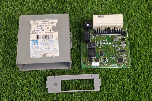 Toyota Hilux Surf 2006-2009 Computer 4WD Contoller Module 89530-35283 Oem JDM - Picture 3 of 12
