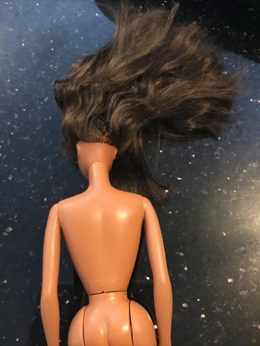 1989 Wet N Wild Barbie "Teresa" - Picture 7 of 12