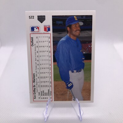 1991 Upper Deck KEN GRIFFEY SR / KEN GRIFFEY JR Card #572 Seattle
