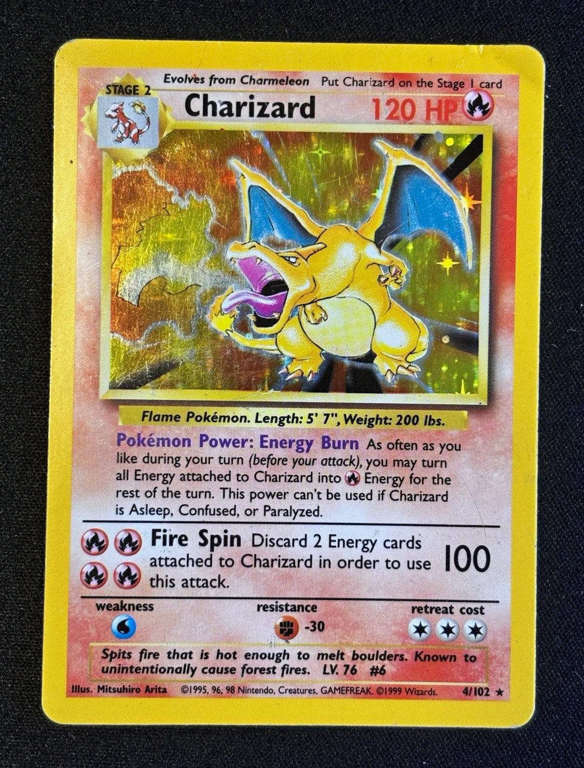 Pokémon TCG Base Set Charizard Holo 4/102 1999 HP