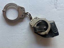 Vintage Smith  Wesson M100-1 Handcuffs USA NO KEY 