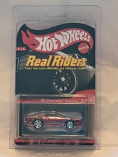 Hot Wheels RLC 2012 ’85 Chevrolet Camaro IROC-Z #1574/4000 Real Riders Series 11